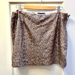 Sparkly miniskirt.